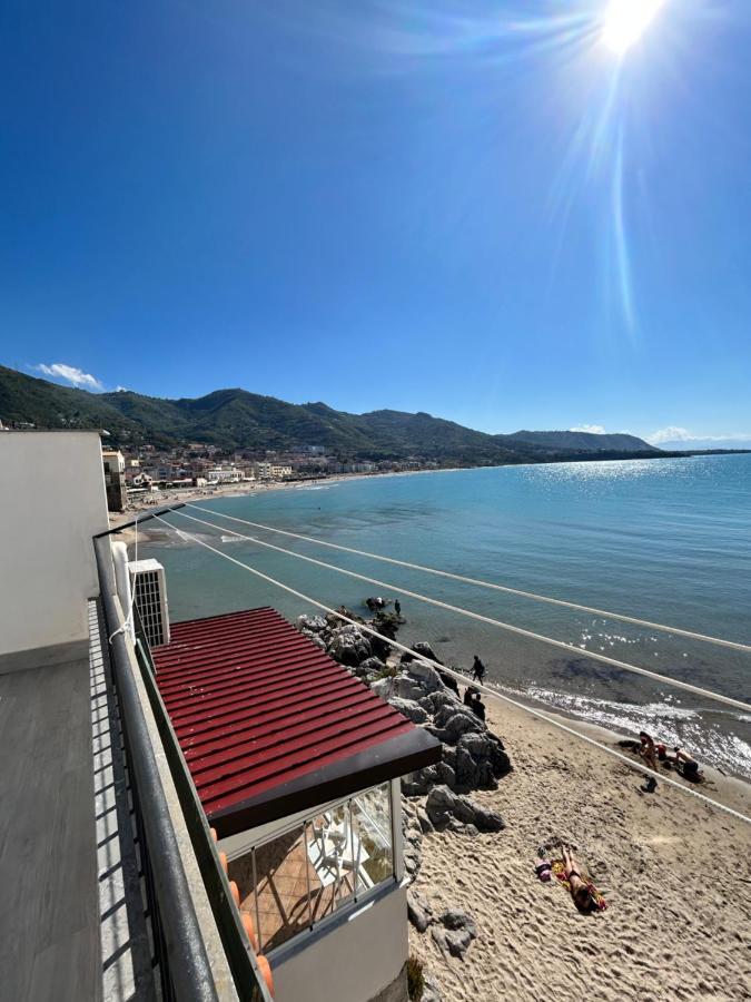 체팔루 Casa Marina, La Terrazza Sul Mare B&B 외부 사진